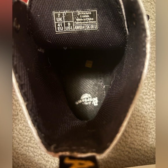 White Lace Up Dr Martens | Women’s 9 - Picture 6 of 6